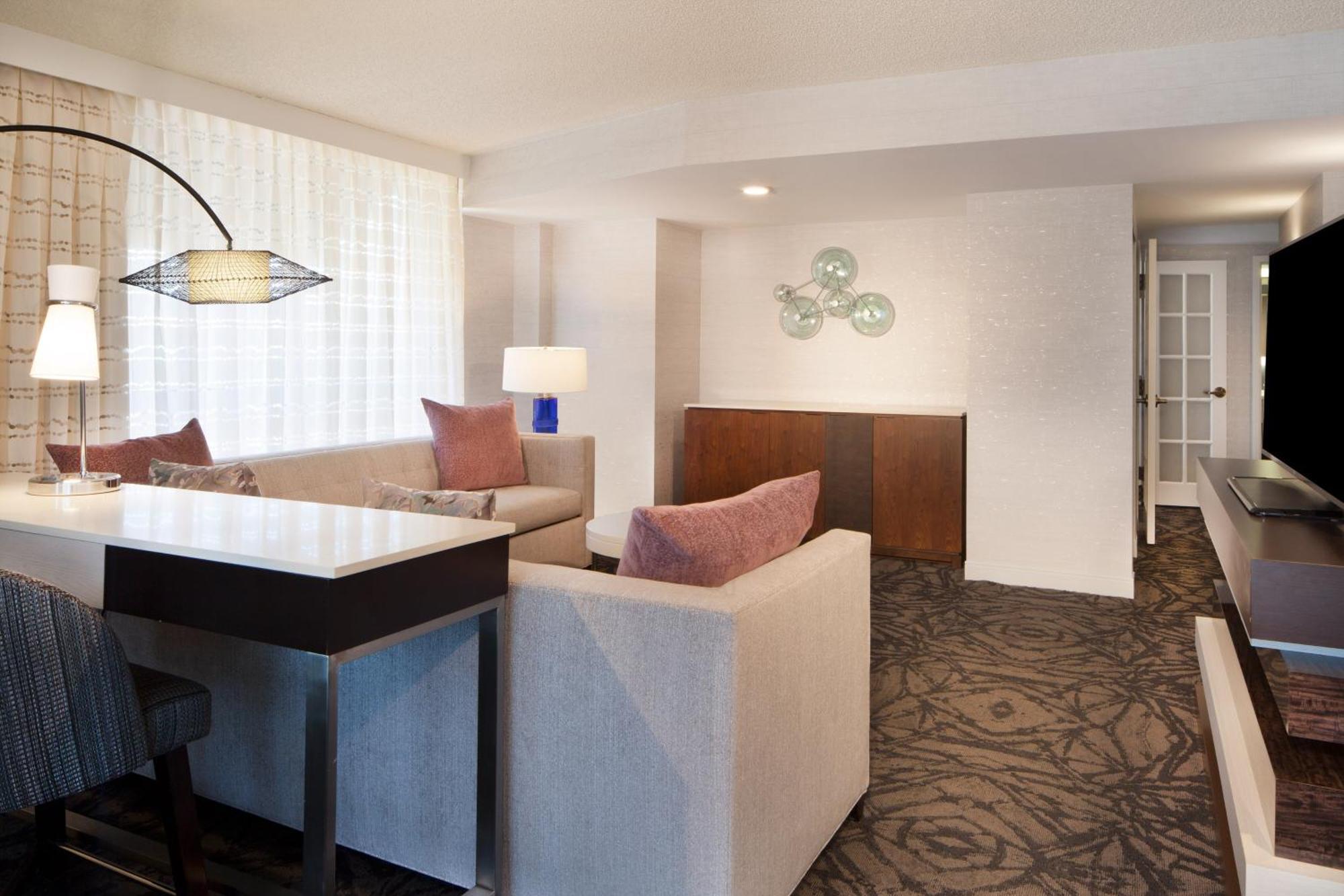 Hotel The Westin At Forrestal Village