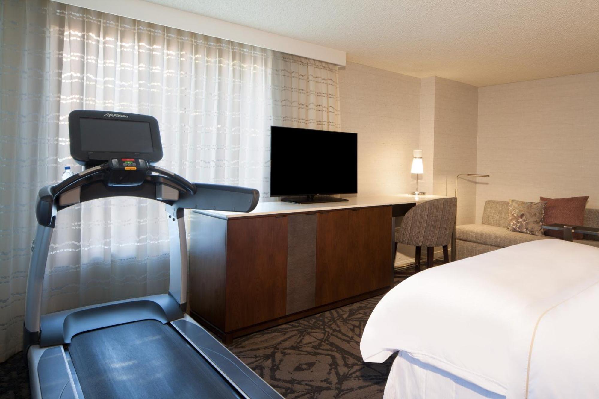 Hotel The Westin At Forrestal Village