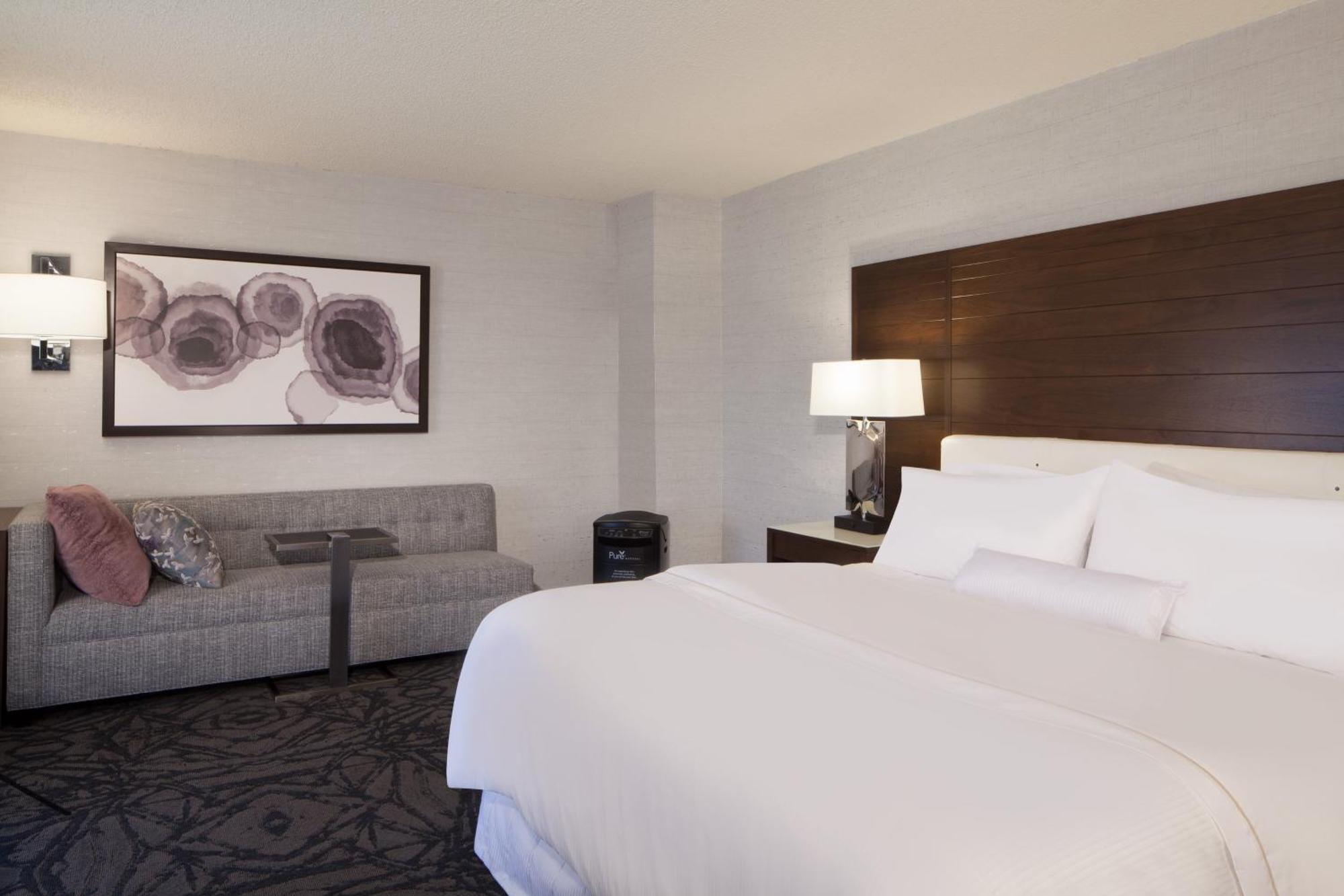 Hotel The Westin At Forrestal Village 4*